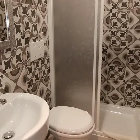 Angelica Hotel 3*
